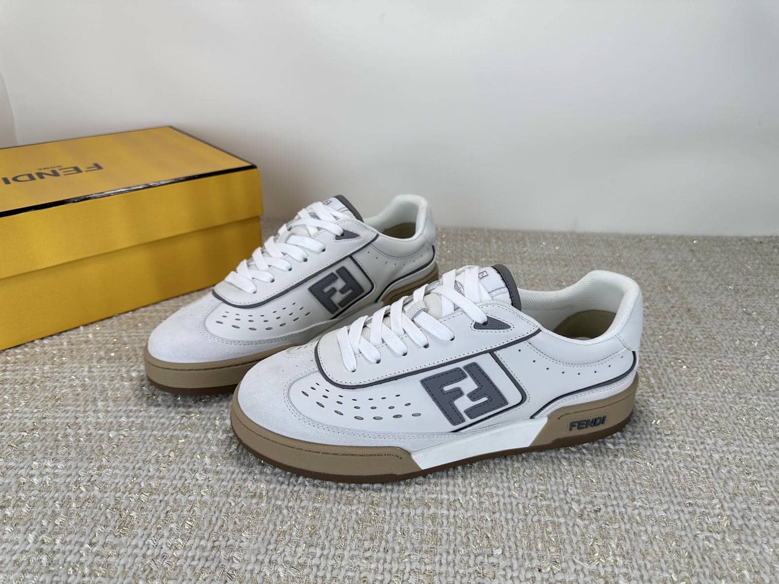 Fendi Sneaker-38